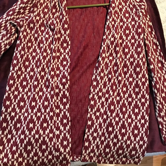 Aztec pattern cardigan - Picture 2 of 4